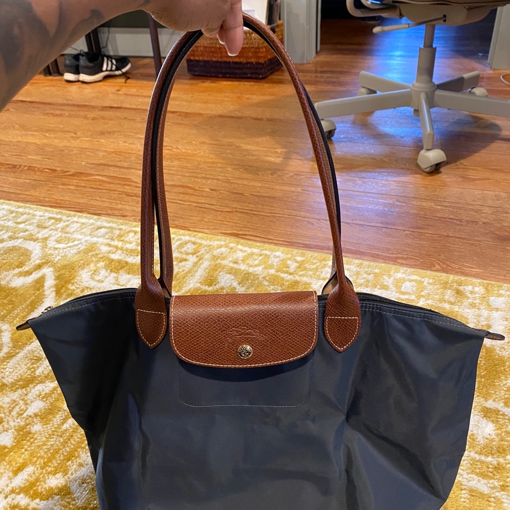 Longchamp Tote - Picture 9 of 12